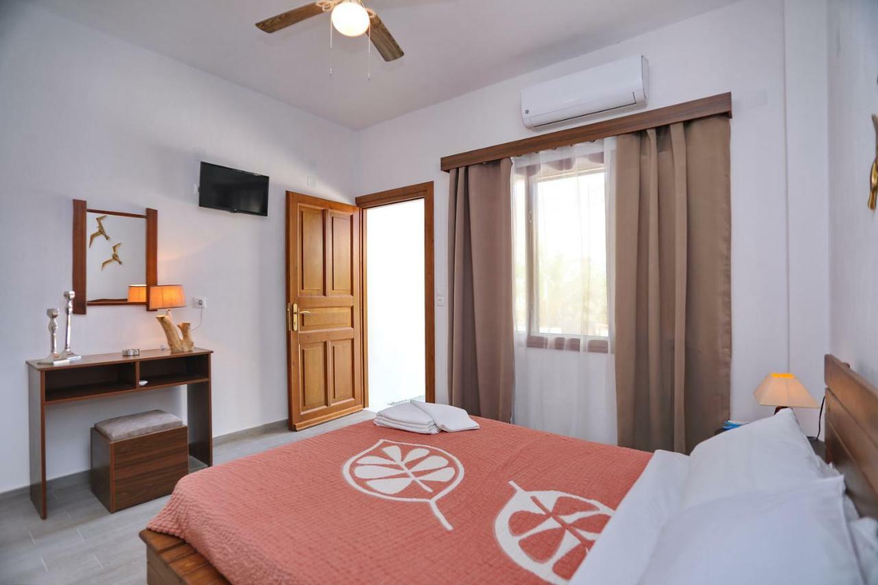 Giasemi Apartments 斯科派洛斯 外观 照片