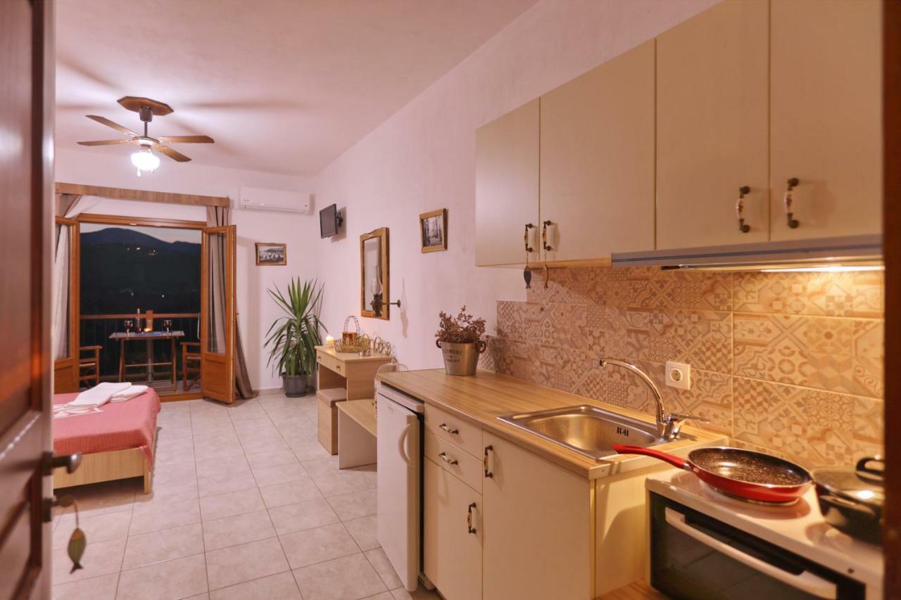 Giasemi Apartments 斯科派洛斯 外观 照片